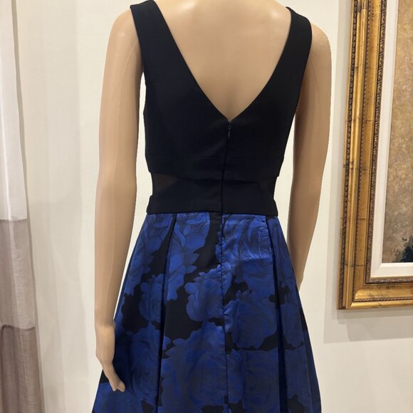 Xscape Blue and Black Fit-and Flare Cocktail Dress with Side Cutouts - Size 4 - Picture 2 of 4